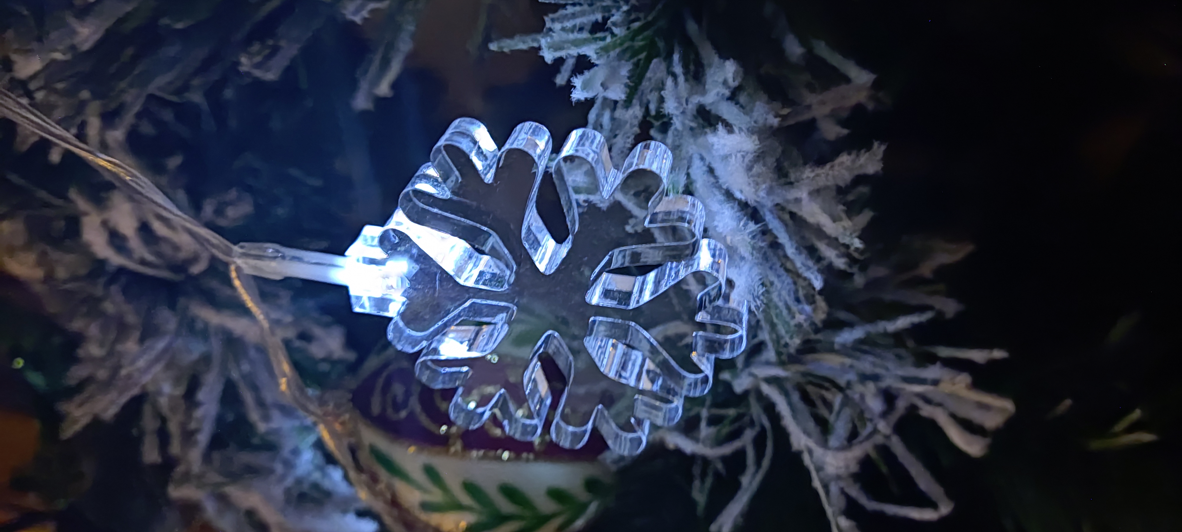 Новогодняя секция снежинки- уметь видеть красоту рядом